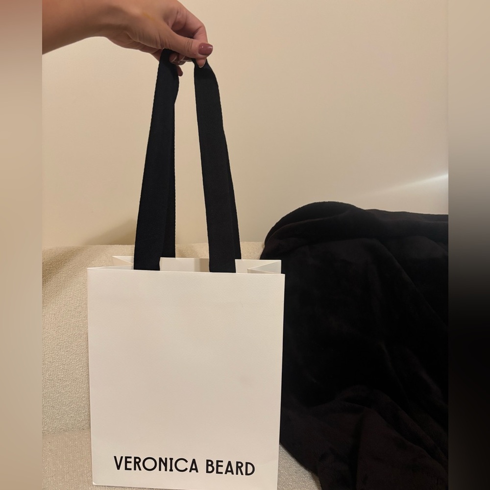 Veronica Beard White Tote with Black Handles , gift bag